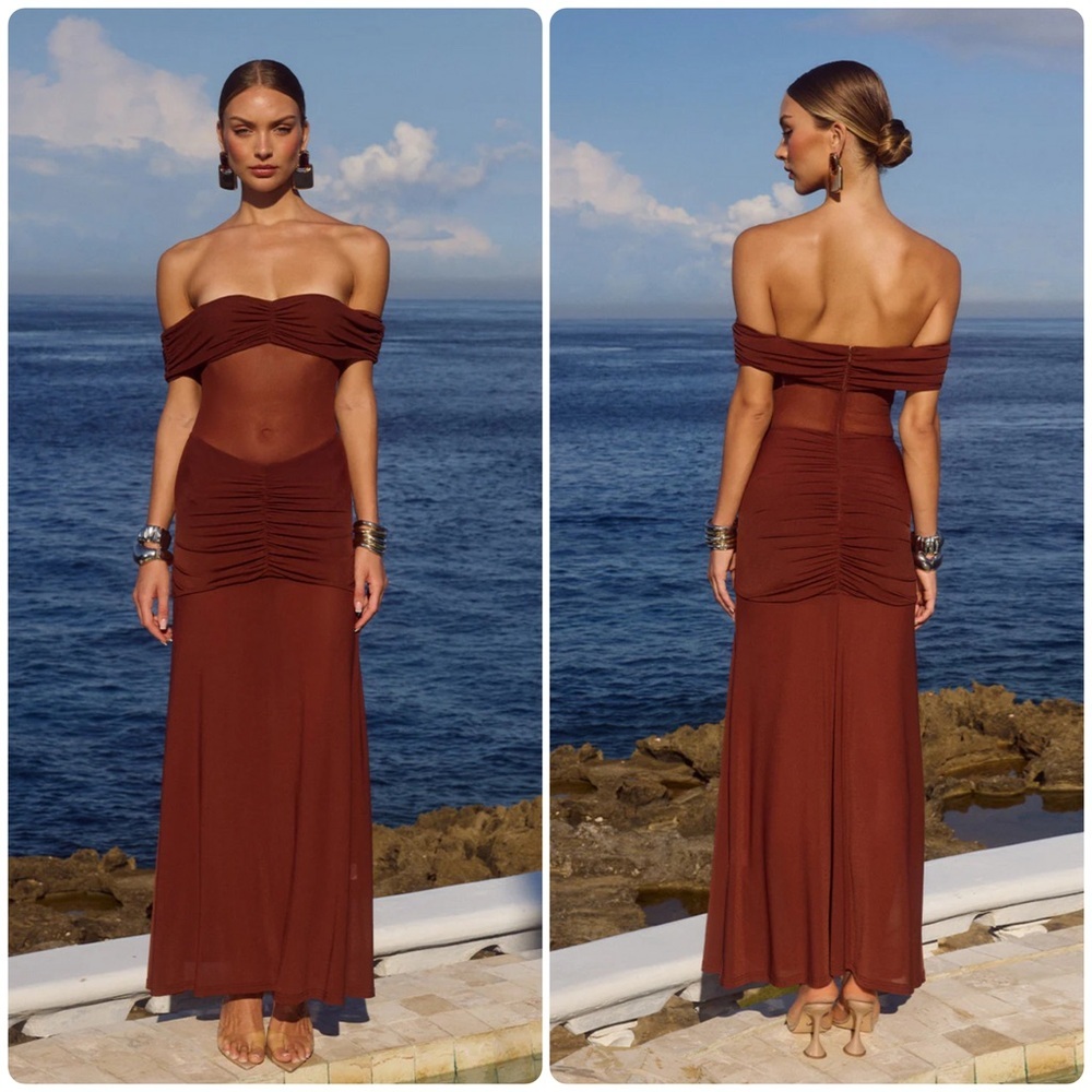 New! Meila Maxi Dress by Runaway the Label Off-Shoulder Chocolate Brown 🤎 XS NWT
